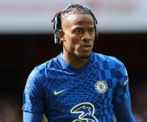 Wolverhampton hope to borrow Batshuayi from Chelsea